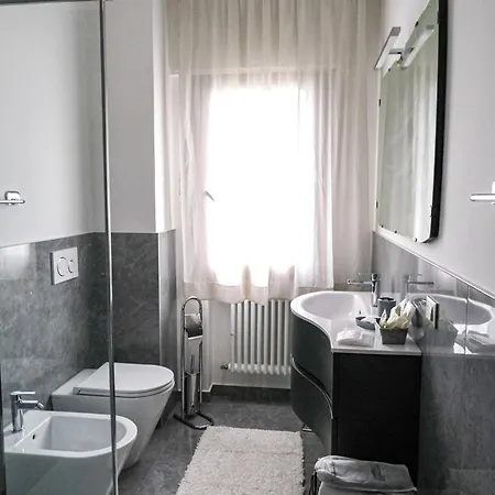 Apartment Urbino Uno Venezia *