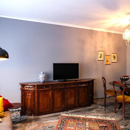 Apartment Urbino Uno Venezia Mestre