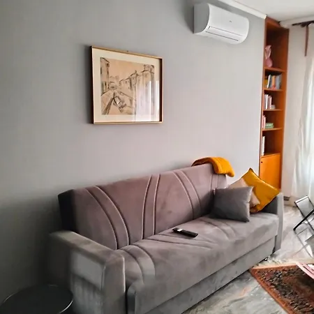 Urbino Uno Venezia Apartment