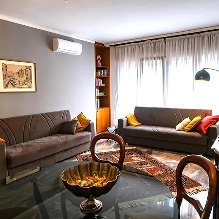 Urbino Uno Venezia Mestre